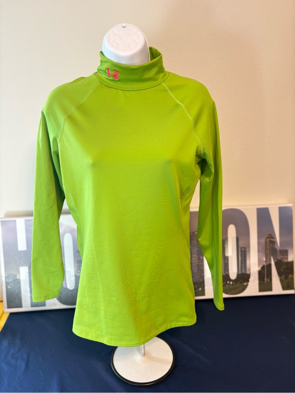 Under Armour Women's Neon Green Long Sleeve Mock Neck Performance Top